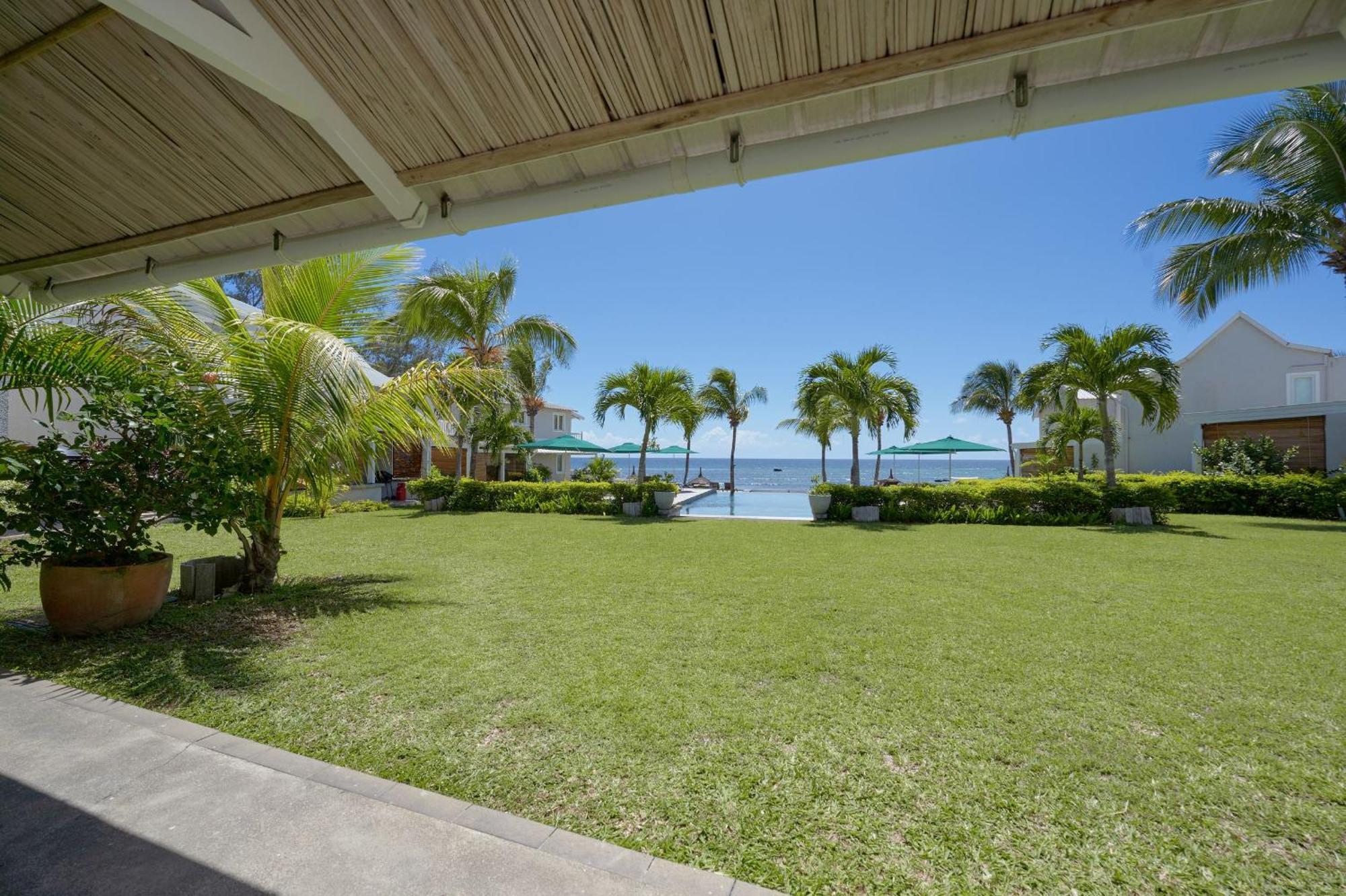 White Oaks Villas Trou aux Biches Exterior photo