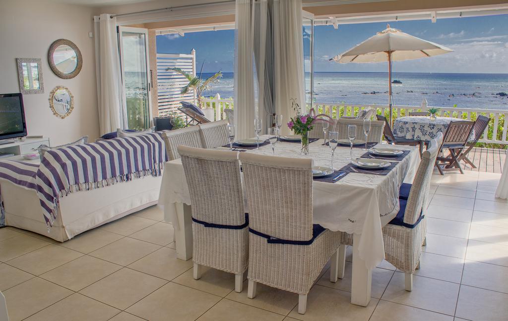 White Oaks Villas Trou aux Biches Room photo